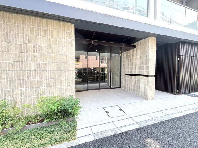 清潔感のあるエントランス