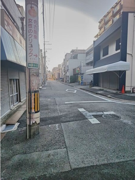 PLAZA 1 ビルの周辺