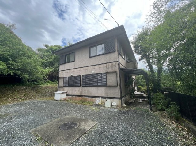 嘉麻市馬見　2階建　５LDKS