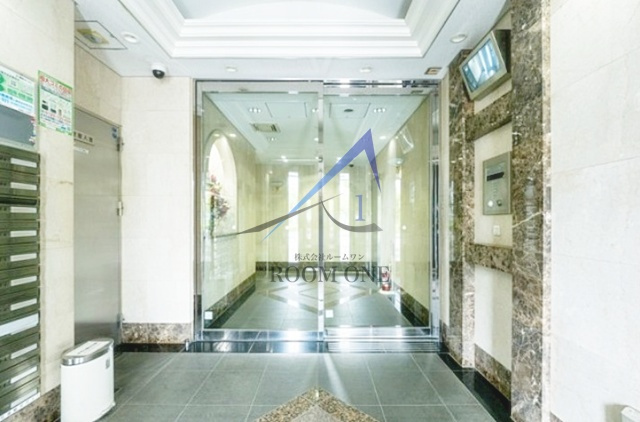 グリフィン新横浜・八番館