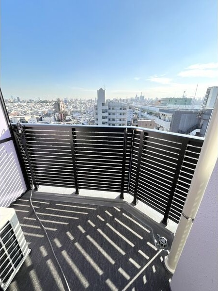 S-RESIDENCE黒川本通一丁目のバルコニー