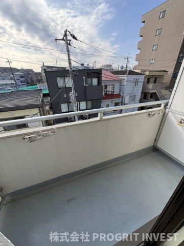 ライフイン玉川のバルコニー|類似物件の写真となります。間取の参考にご覧ください。