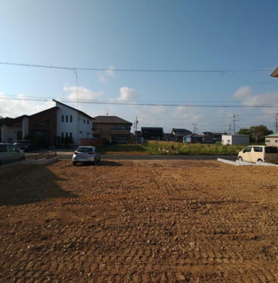 【外観】 | 磐田市福田中島 10期 新築建売 | 現在建築中の外観画像です。ご内覧は同じメーカーの完成物件へご案内いたしますので、いつでもご相談ください！