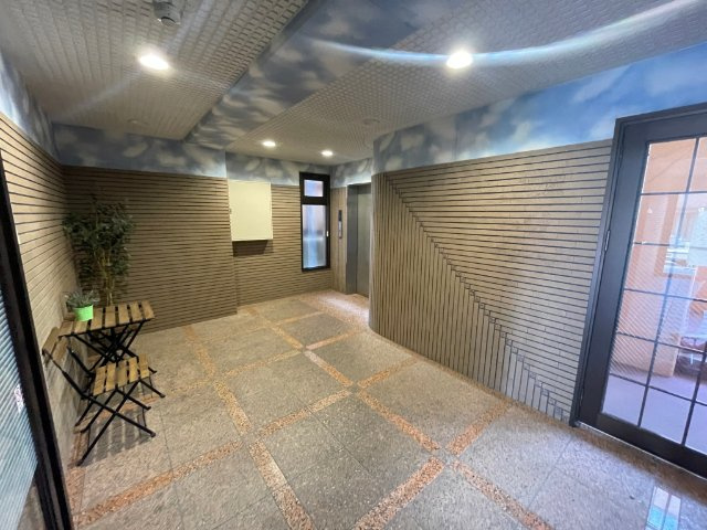 【エントランス】 | アルウィンコート亀川