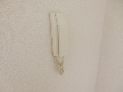 ドアホン完備