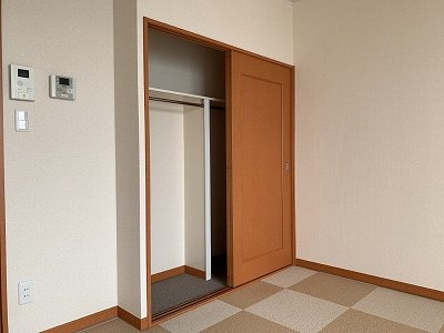 レオパレスルナ　ルミエール与野の内装