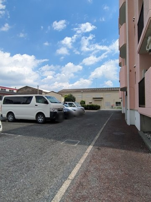 敷地内駐車場