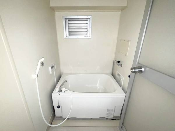 【浴室】 | ビレッジハウス下管池5号棟 | ビレッジハウスの同一物件・同一タイプの間取りの写真です