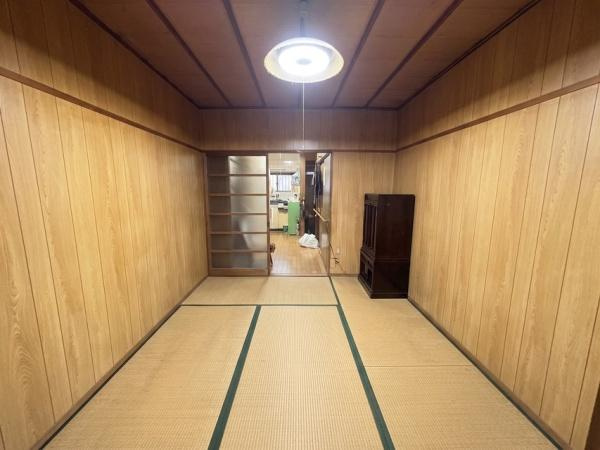 【寝室】