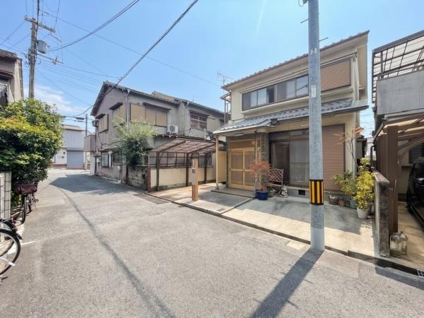 【前面道路含む現地写真】