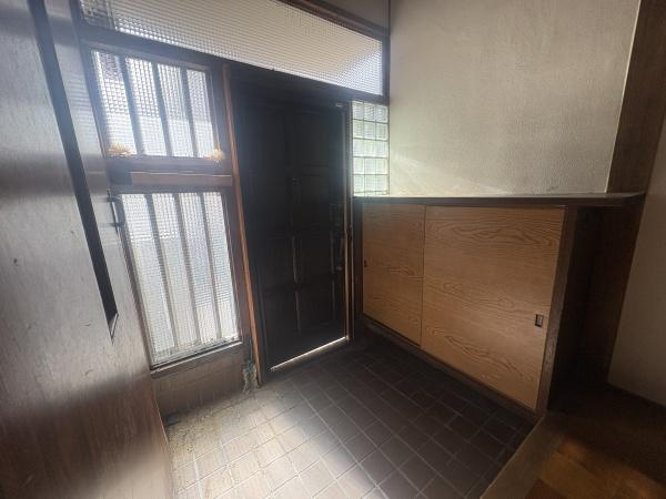 【玄関】