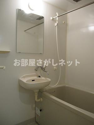 プレール・ドゥーク西新宿【おとり物件なし】#学生・社会人にオススメ！初期費用分割払いOK！の浴室
