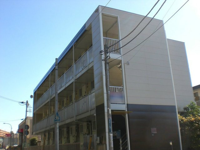 レオパレスエヴァーグリーン白幡の外観