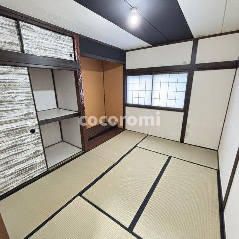 枚方市高野道戸建ての和室