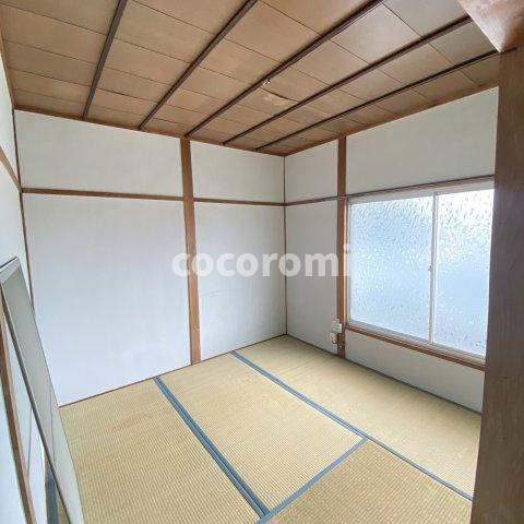 養父元町貸家の寝室