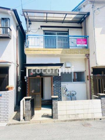 養父元町貸家の外観
