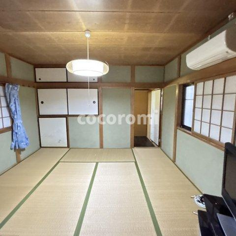 黒原新町戸建の収納