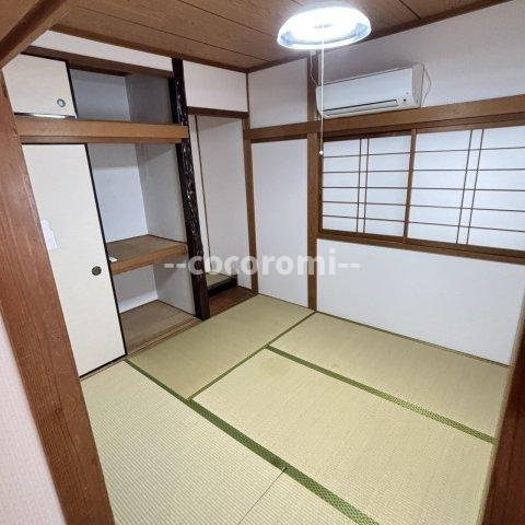 禁野本町の和室