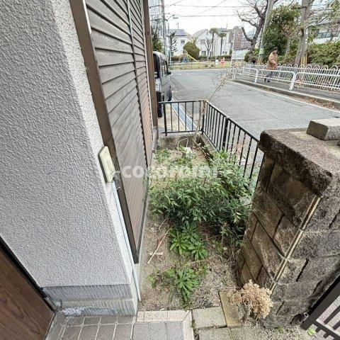 金田町3丁目戸建の庭
