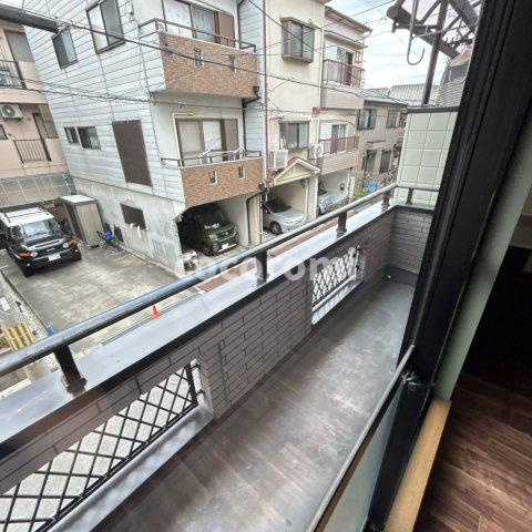 池田1丁目車庫付き戸建てのバルコニー