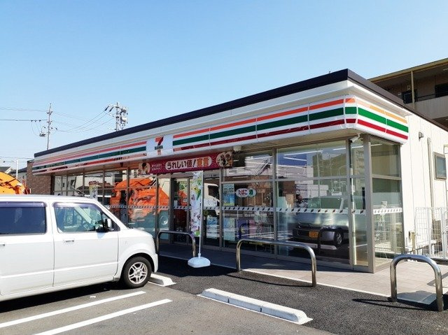 アクテュエルの周辺|セブンイレブン中小田井5丁目店まで500m