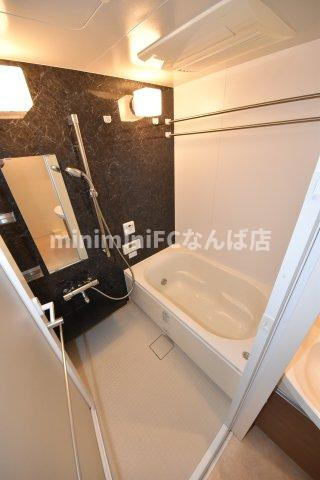 プレサンス松屋町駅前デュオの浴室