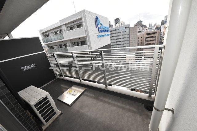 プレサンス松屋町駅前デュオのバルコニー