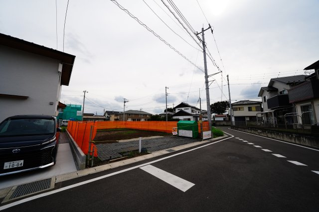 新築　前橋市上新田町　Blooming　Garden　2号棟の外観|現地写真　2026年11月完成予定！類似物件のご内覧等、お気軽にお問合せください♪　							
　							
