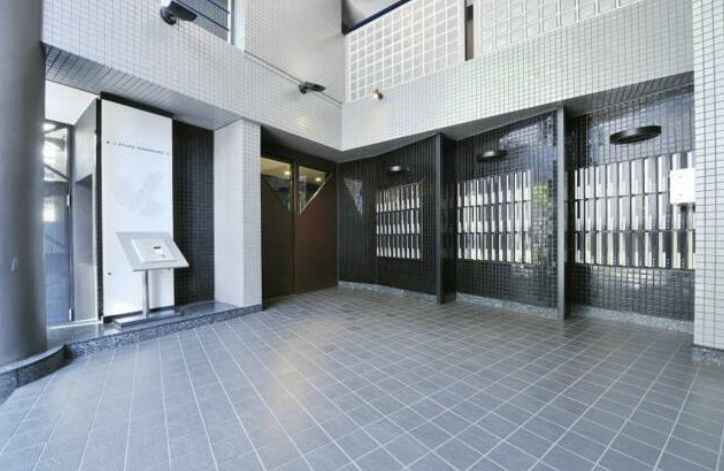 杉並区和泉４丁目の賃貸マンションのセキュリティ