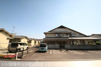 【駐車場】 | フォブールラシュレ