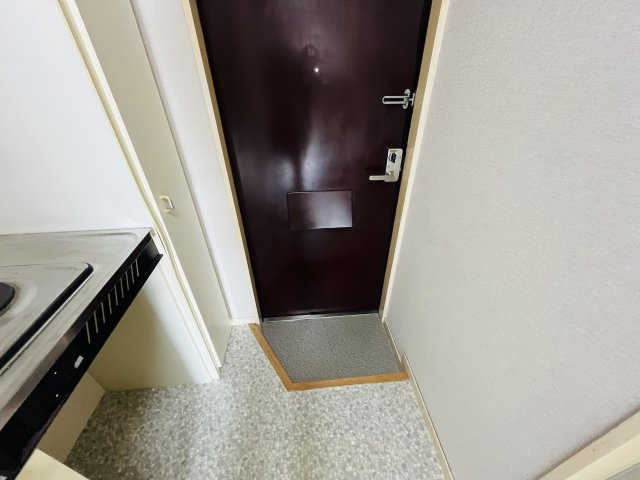 総社中央レジデンスの玄関