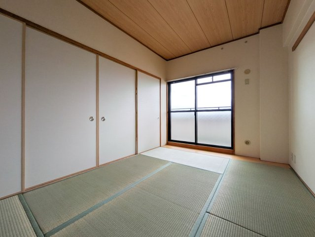 サンシャイン鶴見緑地の和室