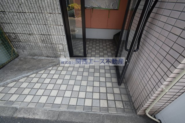 【エントランス】 | ディバージョン島之内
