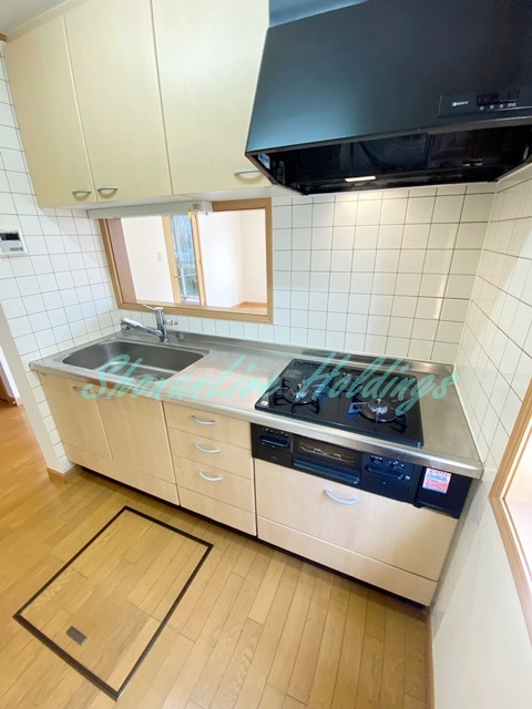 藤沢市下土棚のテラスのキッチン