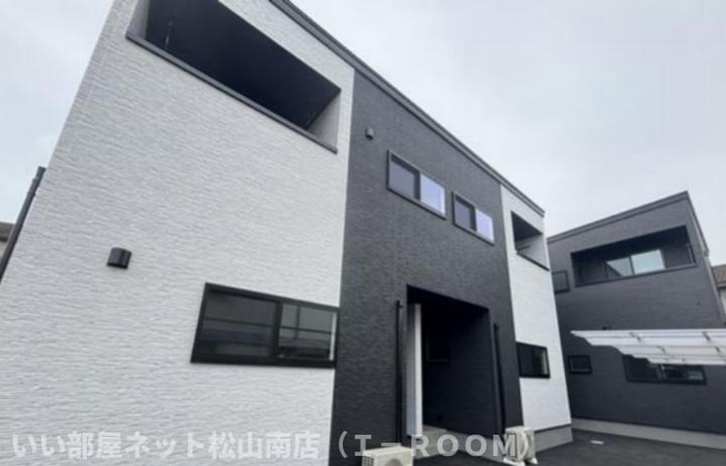 【外観】 | キャトルセゾン道後