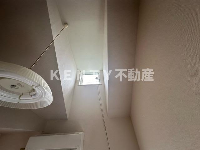 【その他】 | クレイドル中央 | 内装は落ち着いています