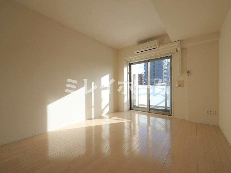 FORTIS大森の居間・リビング|同建物内、別のお部屋の参考写真になります。