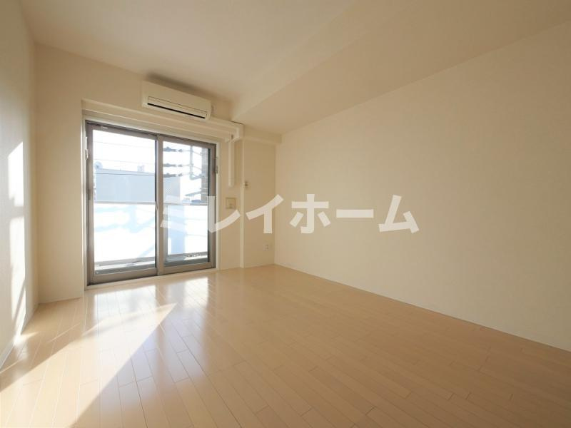 FORTIS大森の居間・リビング|同建物内、別のお部屋の参考写真になります。