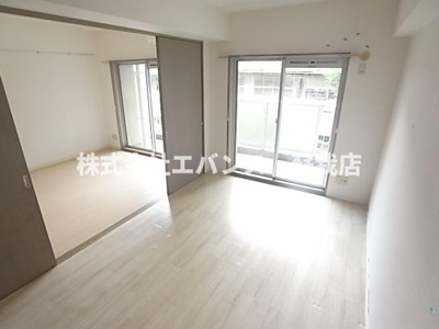 【寝室】 | シャトーイノハナ | 落ち着いて過ごせるお部屋なので、寝室にいかがでしょうか