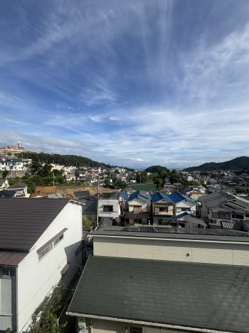 エクレール鶯町の展望