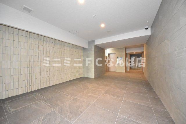 アーバネックス南新町のエントランス