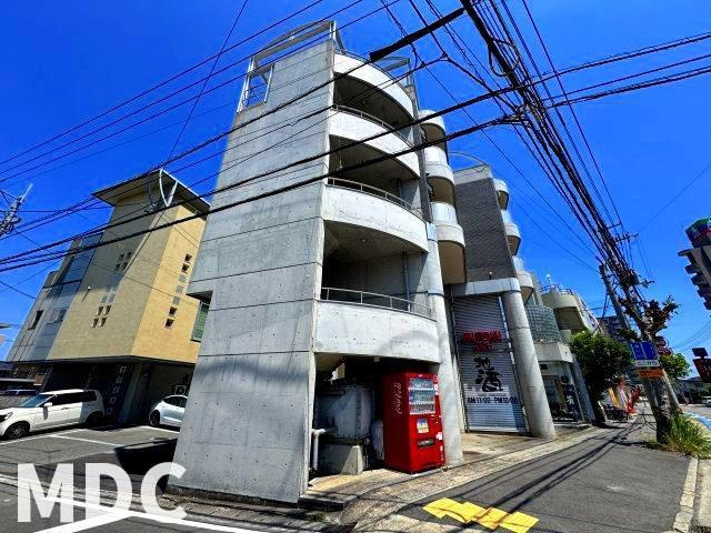 三井ビルの外観