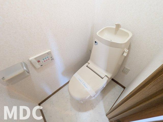 ハーブメゾン旭Bのトイレ