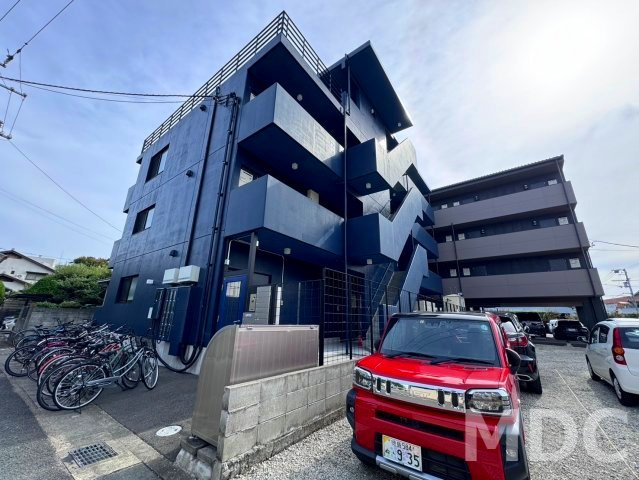 ピースカルマの外観