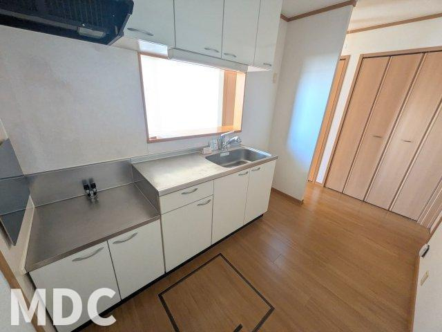 モーントシャインCのキッチン