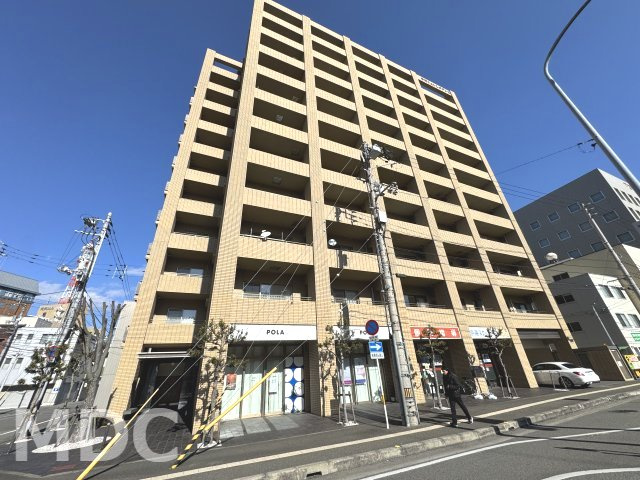 幸町シュンレジデンスの駐車場