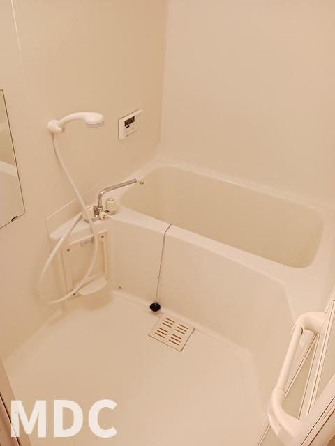 ソレイユ北島Bの浴室