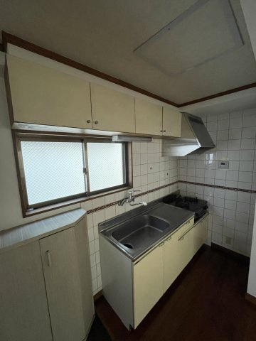 エーデルワイスのキッチン|キッチンでお料理をお楽しみください