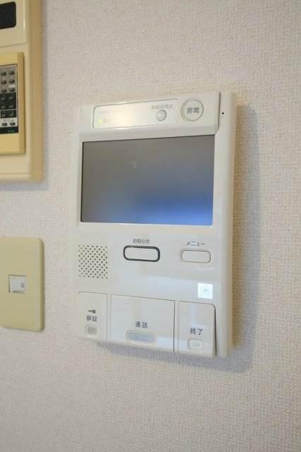ネオアージュ八丁堀のセキュリティ|モニター付オートロック