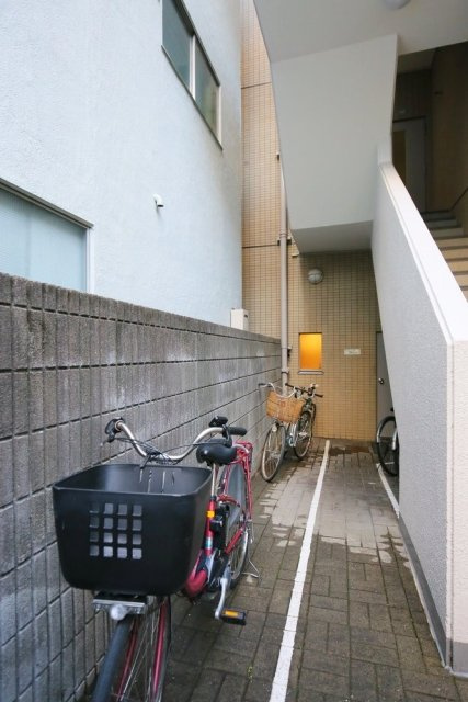 ネオアージュ八丁堀のその他共用部分|駐輪場